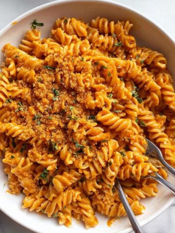 Vegan Creamy Tomato Pasta Recipe
