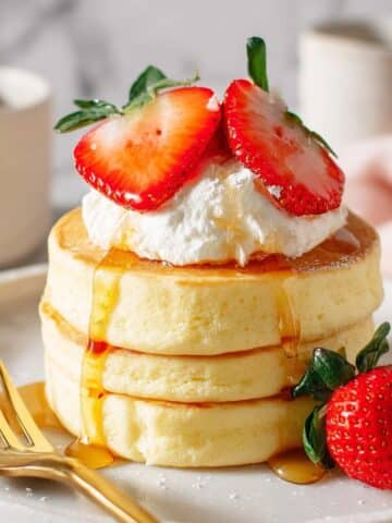 Fluffy Japanese Soufflé Pancakes Recipe