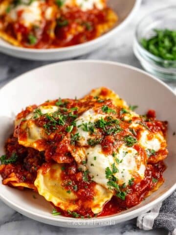 4 Ingredient Crockpot Ravioli Recipe
