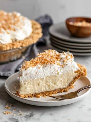 Easy Coconut Cream Pie Recipe