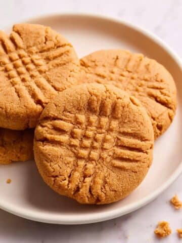 3-Ingredient Peanut Butter Cookies Recipe