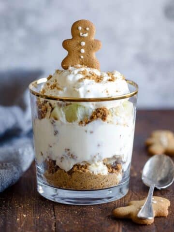 Pear Gingerbread Parfaits Recipe