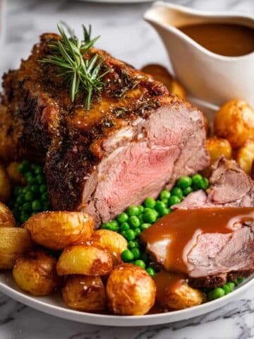 Roast Lamb Leg with Gravy Recipe