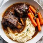 Slow Cooker Short Ribs with Red Wine Sauce and Carrots Recipe