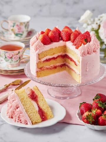 Strawberry Lemonade Cake Recipe