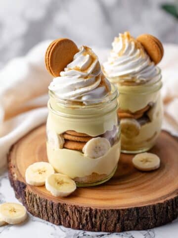 Banana Pudding Cups with Vanilla Wafers and Whipped Cream Recipe