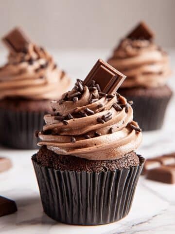 Decadent Chocolate Cupcakes with Rich Chocolate Buttercream Frosting Recipe