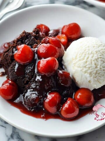 Crock Pot Chocolate Cherry Dump Cake Recipe
