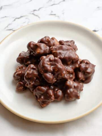 Keto Chocolate Peanut Butter Clusters Recipe