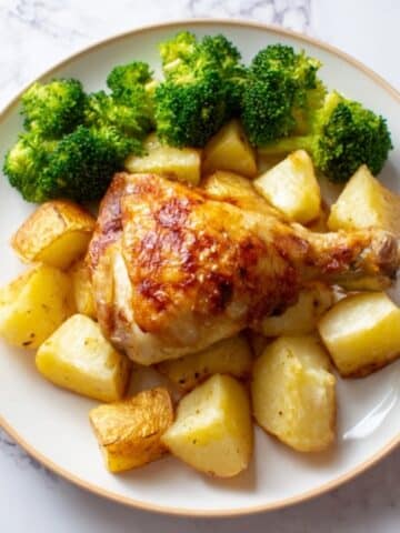 Slow Cooker Greek Lemon Chicken and Potatoes Recipe