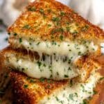 Garlic Bread Grilled Cheese | 15 min Lunch Idea Recipe