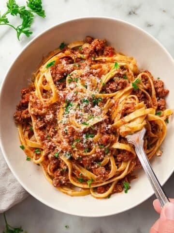 Classic Pasta Bolognese Recipe