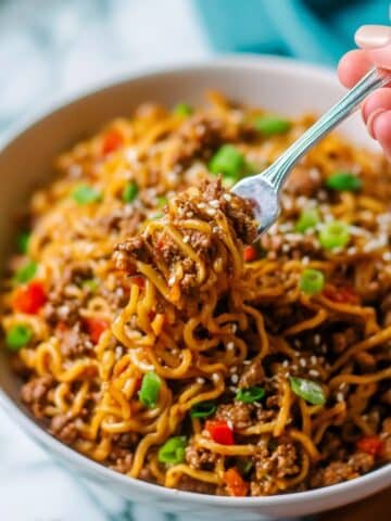 Slow Cooker Beef Ramen Recipe