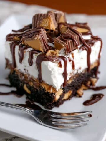 Chocolate Peanut Butter Dump Cake Recipe