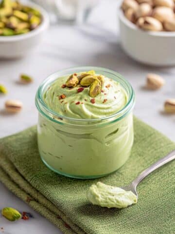 Vibrant Green Pistachio Cream with White Chocolate Recipe