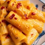 Tomato and Garlic Confit Pasta Recipe