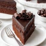 4 Ingredient Chocolate Cake Recipe
