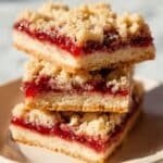 Raspberry Cheesecake Crumble Bars Recipe